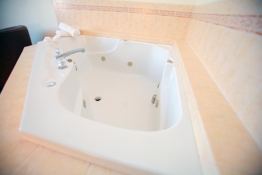 Bolero Resort ไวลด์วูด ภายนอก รูปภาพ